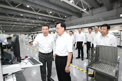 袁家軍在調(diào)研經(jīng)濟運行情況時強調(diào)突出效益導(dǎo)向 精準(zhǔn)服務(wù)企業(yè)更好實現(xiàn)經(jīng)濟質(zhì)的有效提升和量的合理增長